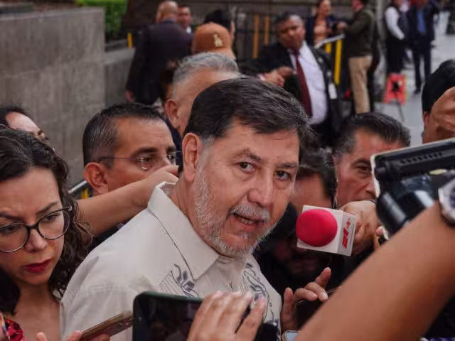 Gerardo Fernández Noroña,  senador de la República