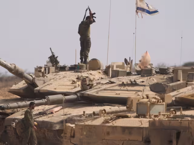 Las Brigadas Al Qasam se atribuyeron la acción y aseguraron que un “pelotón de infantería” atacó una posición del Ejército israelí en el sureste de Jan Yunis