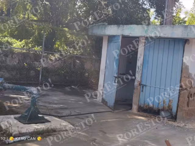 La caseta del sistema de agua potable en Sahcabchén está deteriorada y a punto de colapsar.