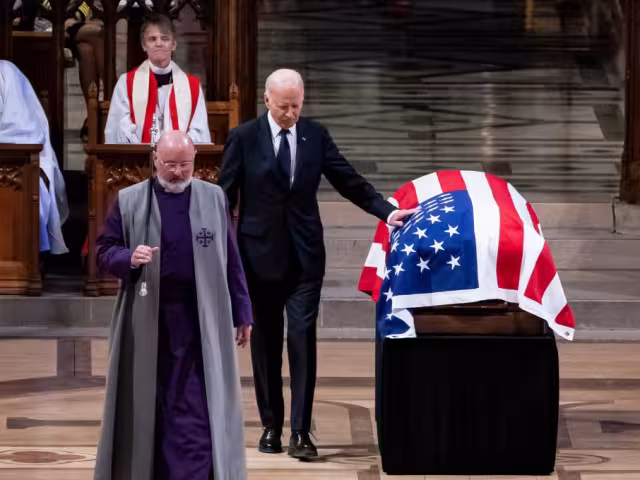 El presidente Joe Biden asistió al funeral de Jimmy Carter en la Catedral de Washington