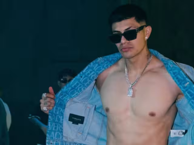 El Bogueto confirma que está en espera de su primer hijo con video en redes sociales