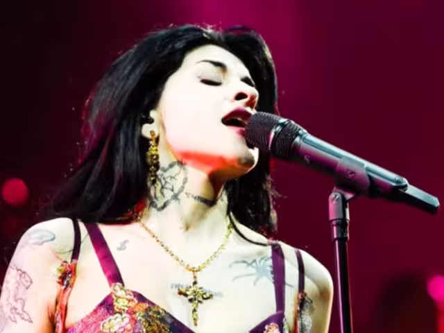 Cazzu sorprenden a sus fans con video de Inti cantando