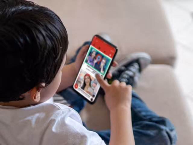 Plataformas como Facebook y TikTok enfrentarán sanciones de hasta 32.5 millones de dólares