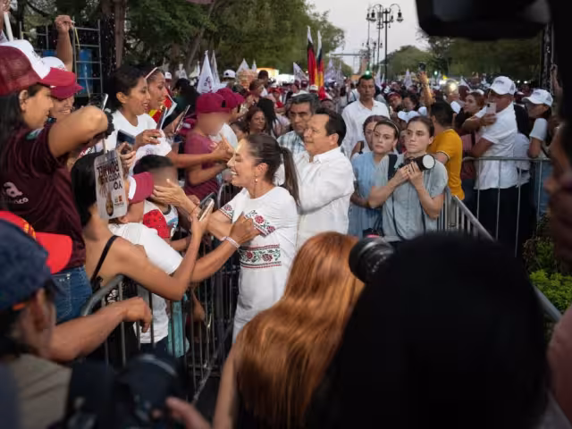 Claudia Sheinbaum y Joaquín Díaz Mena en Mérida