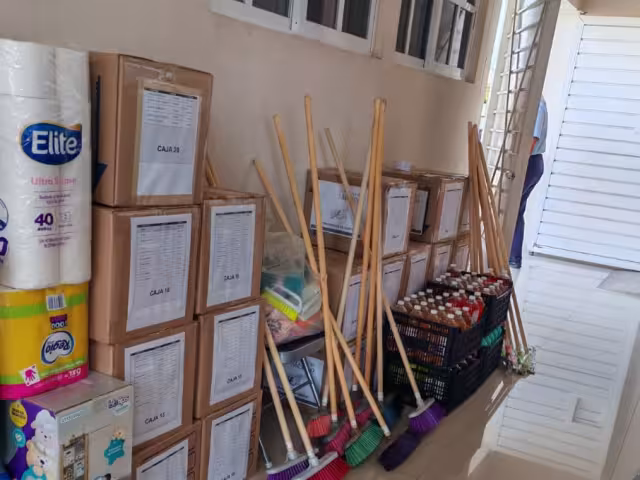 Envía Quintana Roo 18 toneladas de ayuda humanitaria a los estados afectados por las lluvias