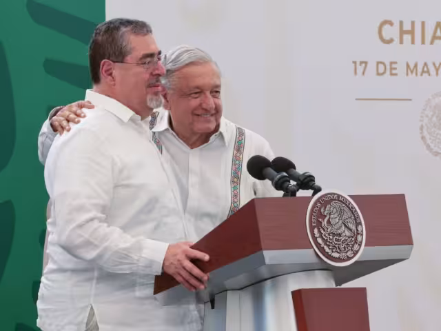 Bernardo Arévalo de León y Andrés Manuel López Obrador, presidentes de Guatemala y México