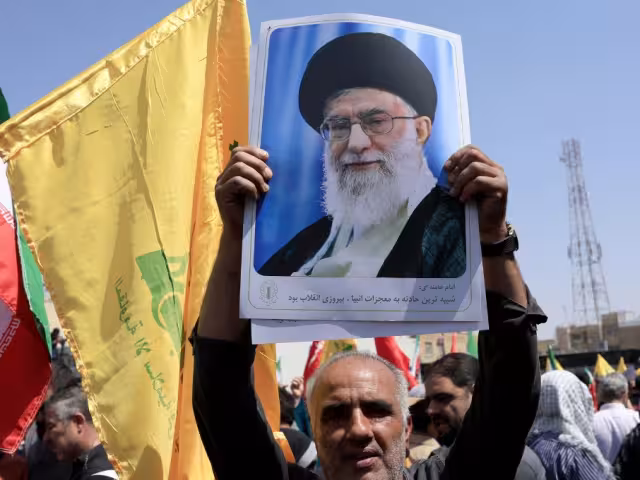 Irán debe proporcionar garantías sólidas sobre la naturaleza pacífica de su programa nuclear y