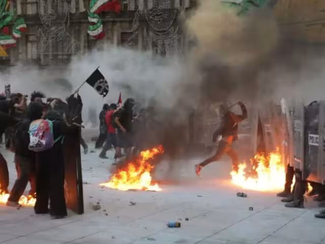 UNAM condena ataques al Centro Cultural de Tlatelolco durante Marcha del 2 de octubre; ¿qué pasó?