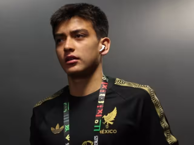 Este podría ser el precio de Gil Mora tras el Mundial Sub-20