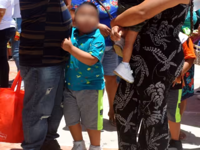 Secretaría de Salud llama a familias a fomentar hábitos saludables y reducir refrescos