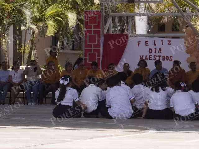 Violencia digital y escolar: docentes reciben capacitación para actuar y prevenir