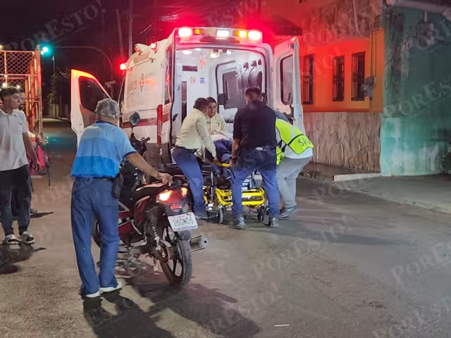 Accidente en calle 22 moviliza a paramédicos y policías