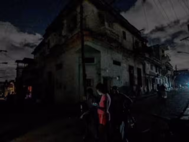 México apoyará a Cuba con combustible por razones humanitarias