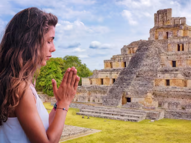 La primavera en Campeche invita a vestirse con ropa fresca y cómoda.
