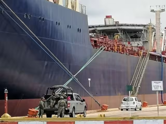 La Secretaría de Marina tendrá mayores atribuciones para combatir amenazas en el mar.