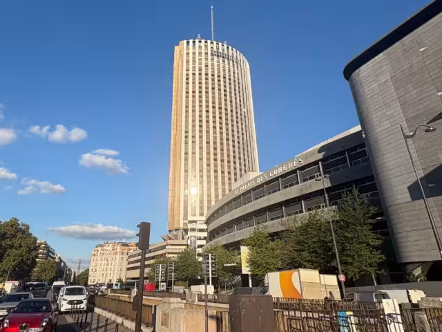 El Departamento de Asuntos Exteriores de Sudáfrica confirmó el fallecimiento de Mthethwa y expresó que se trata de “una pérdida nacional”