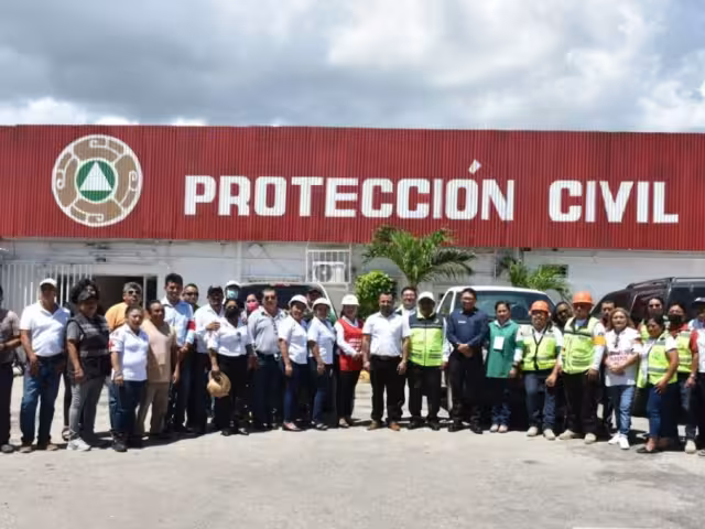 Desaprueban llamadas falsas a números de emergencia en Chetumal