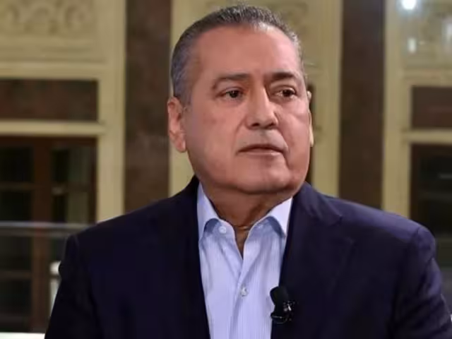 Manlio Fabio Beltrones pidió licencia indefinida para atender asuntos personales.