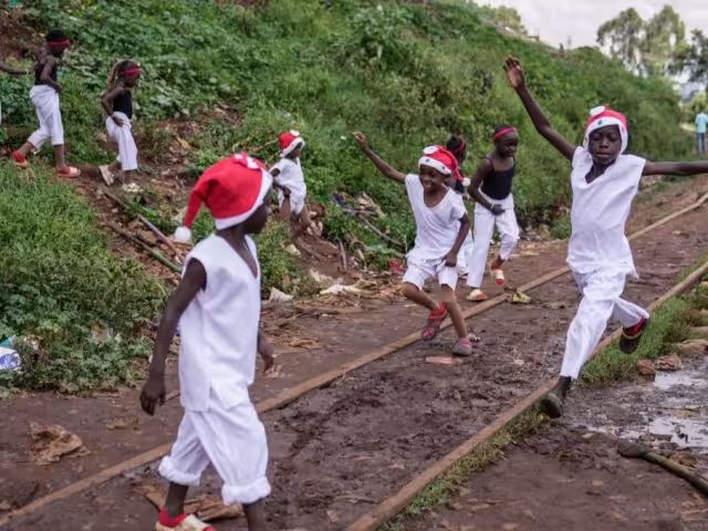 . Mientras en algunos lugares aún se vive la víspera de Nochebuena, otros ya han recibido el 25 de diciembre