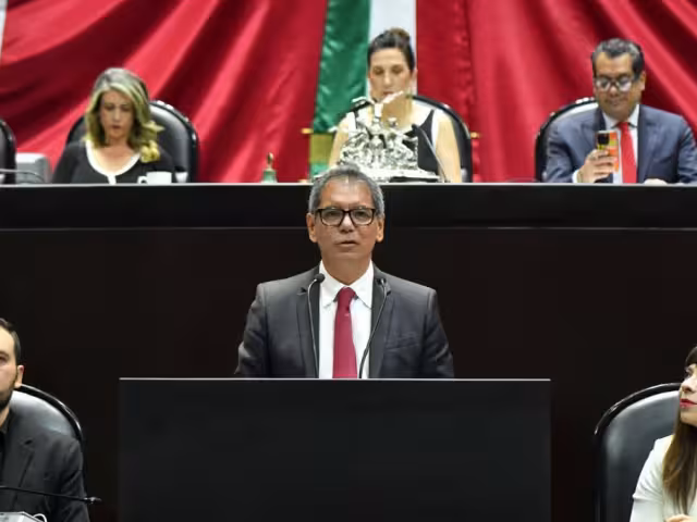 Édgar Amador Zamora, secretario de Hacienda