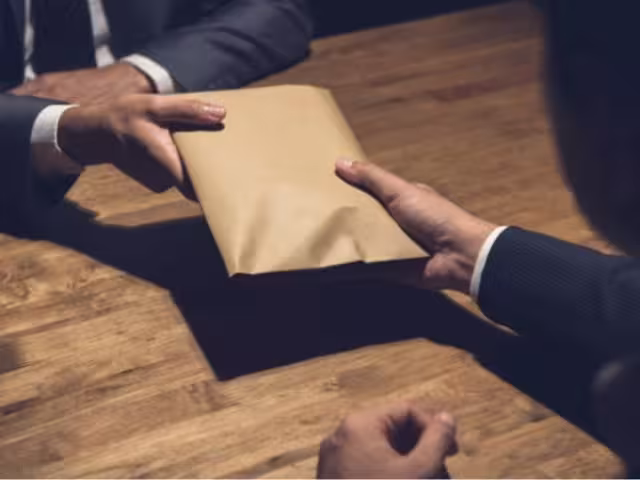 El descenso en la calificación de México se atribuye a la debilidad y falta de transparencia en el Poder Judicia