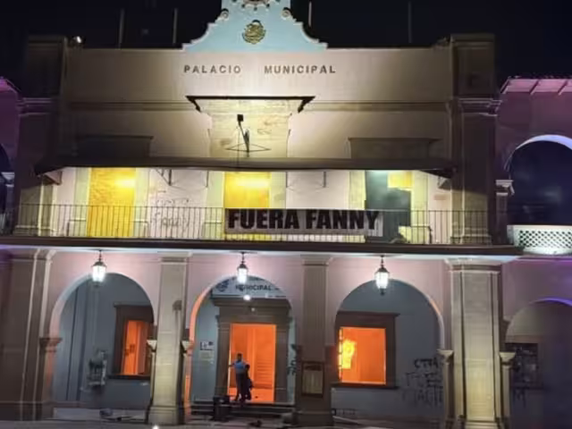El Ayuntamiento precisó que las oficinas municipales externas continúan funcionando sin interrupciones