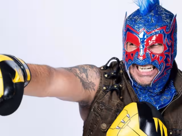 Reviven el momento en que El Escorpión Dorado dio consejos para ser infiel