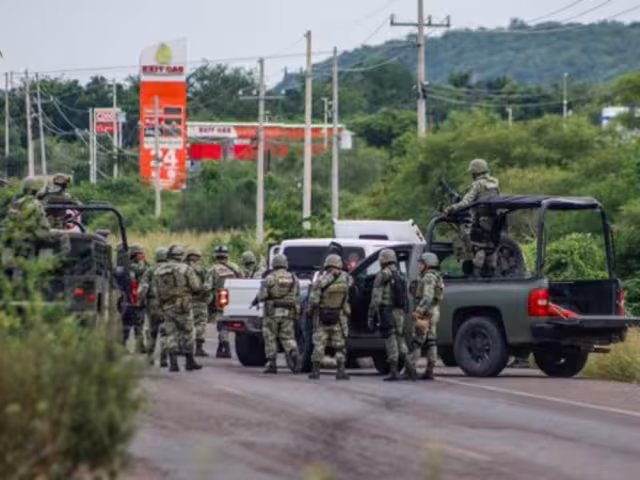 Se reportan más de 30 muertos tras enfrentamientos en Sinaloa