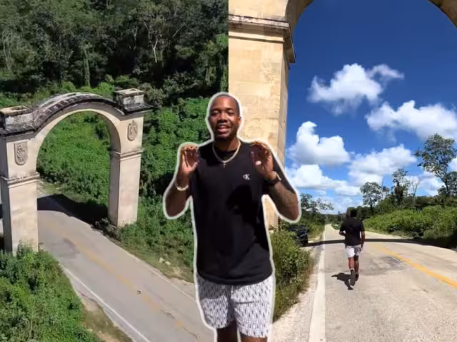 El arco se encuentra en el kilómetro 56+200 de la carretera federal 261