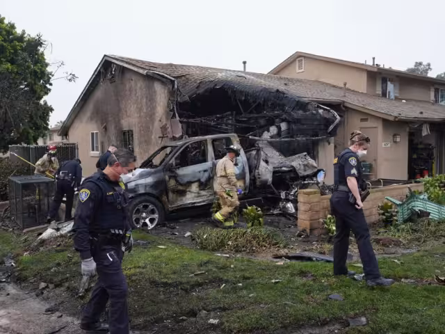 Las autoridades señalaron que aún se desconoce cuántas personas viajaban a bordo de la aeronave