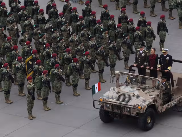 La ruta del desfile comenzará en el Zócalo capitalino, frente a Palacio Nacional