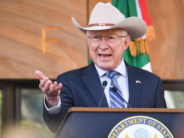Ken Salazar. embajador de Estados Unidos en México