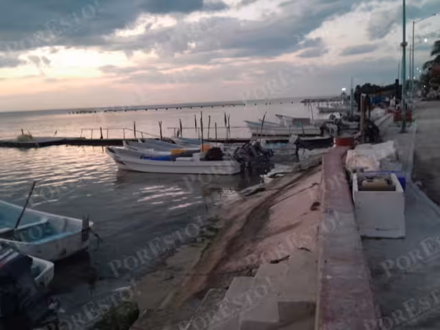 Pescadores convocan reunión ante restricciones para transportar hidrocarburos