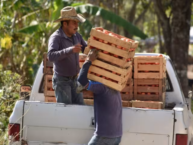 La presidenta Claudia Sheinbaum recordó que ya en 2019 se intentó imponer un arancel similar, pero se revirtió tras negociaciones intensas
