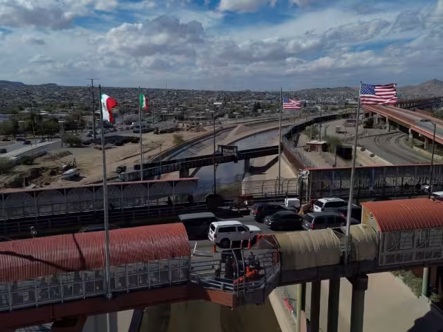 Donald Trump, planea construir y ampliar centros de detención para acelerar deportaciones de migrantes