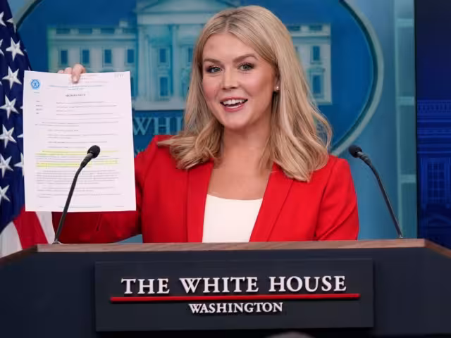 Karoline Leavitt, portavoz de la Casa Blanca
