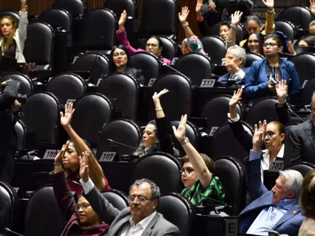 La iniciativa propone modernizar los trámites gubernamentales a través del uso de tecnología