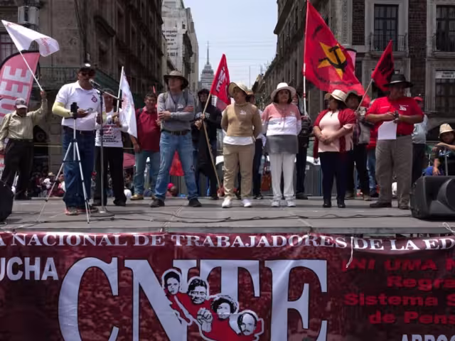 La CNTE ha colapsado las principales avenidas y el aeropuerto de CDMX.