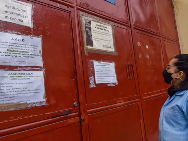 La presidenta Claudia Sheinbaum explicó que, aunque se está impulsando el nuevo formato de CURP, el proceso será voluntario