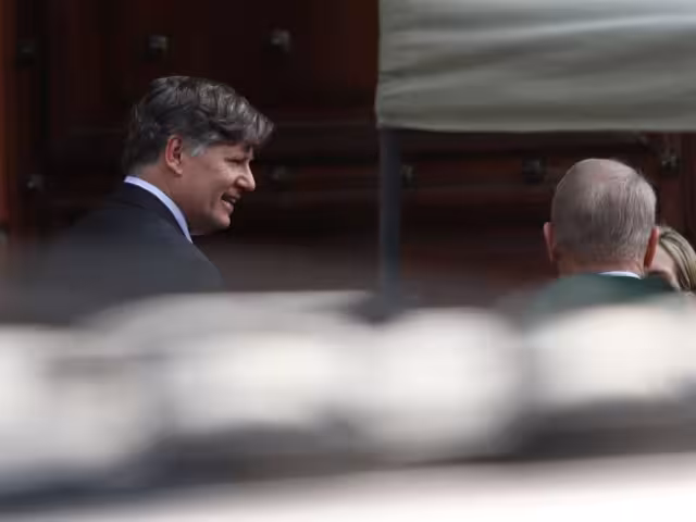 El subsecretario de Estado de Estados Unidos,  Christopher Landau, llegó a Palacio Nacoional para su encuentr con la presidenta Claudia Sheinbaum