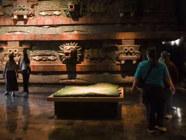 El cierre sorprendió a miles de turistas y estudiantes en plena temporada de visitas escolares