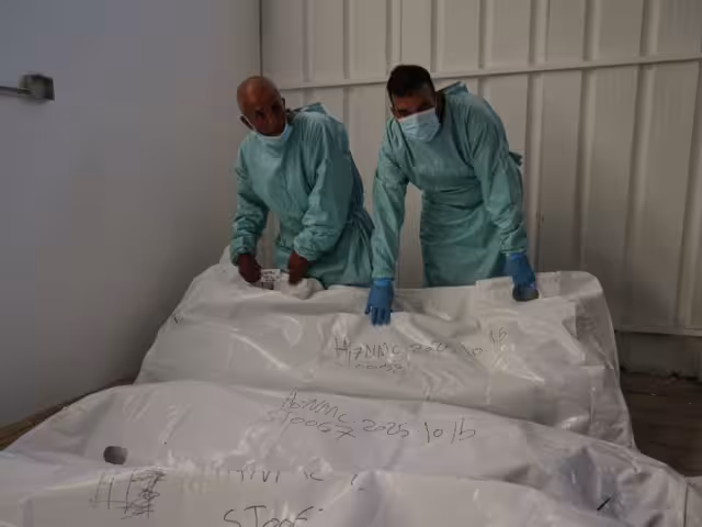 No está claro si las personas cuyos restos fueron devueltos murieron bajo custodia israelí o si fueron retiradas de Gaza por tropas de Israel