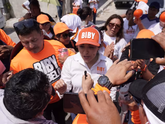 Rabelo de la Torre expuso que la idea del debate es originada por indicación del dirigente nacional del Partido Revolucionario Institucional (PRI) Alejandro Moreno Cárdenas