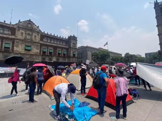 El Presidente de la República adelantó que este martes sostendrá una reunipón con líderes de la CNTE para atender sus demandas