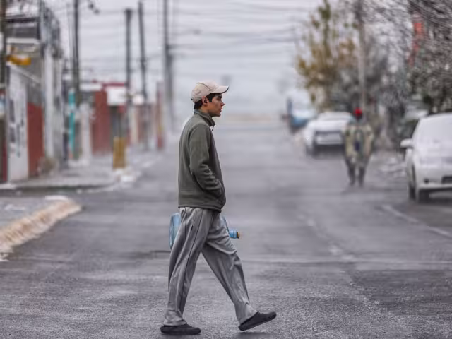 Las autoridades advirtieron sobre la posibilidad de que la sensación térmica varíe entre -6 y -12 grados centígrados