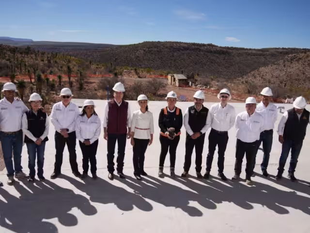 La mandataria mexicana resaltó la innovadora tecnología de la planta