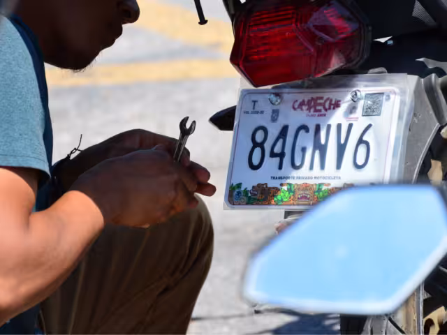 El reemplacamiento vehicular en Campeche es obligatorio cada tres años.

