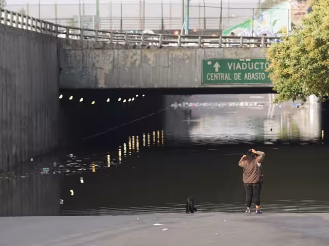 Las fuertes lluvias registradas la tarde noche del pasado domingo., provocaron afectaciones en diversos puntos de la capital del país