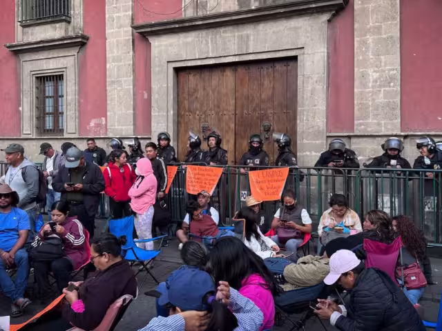 La presidenta Claudia Sheinbaum lamentó los hechos violentos registrados recientemente, donde integrantes de la CNTE agredieron a comunicadores