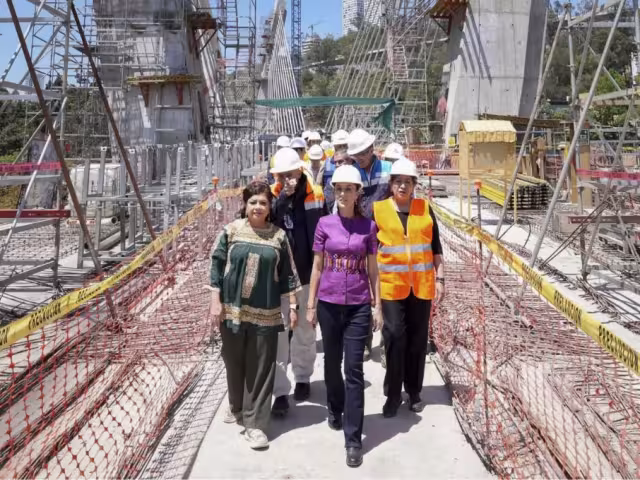 La colaboración entre los gobiernos federal y local subraya el compromiso conjunto para impulsar proyectos que beneficien a la población.